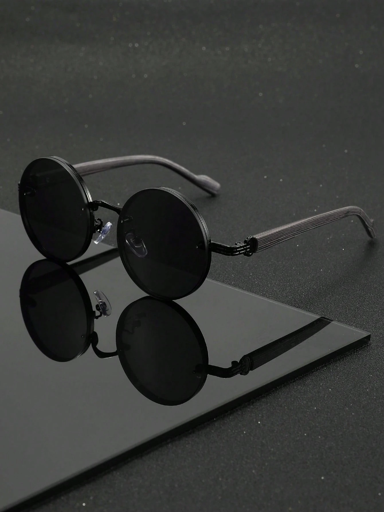 1743343369f737560a72f5468835405f6e1c413d56.webp 11